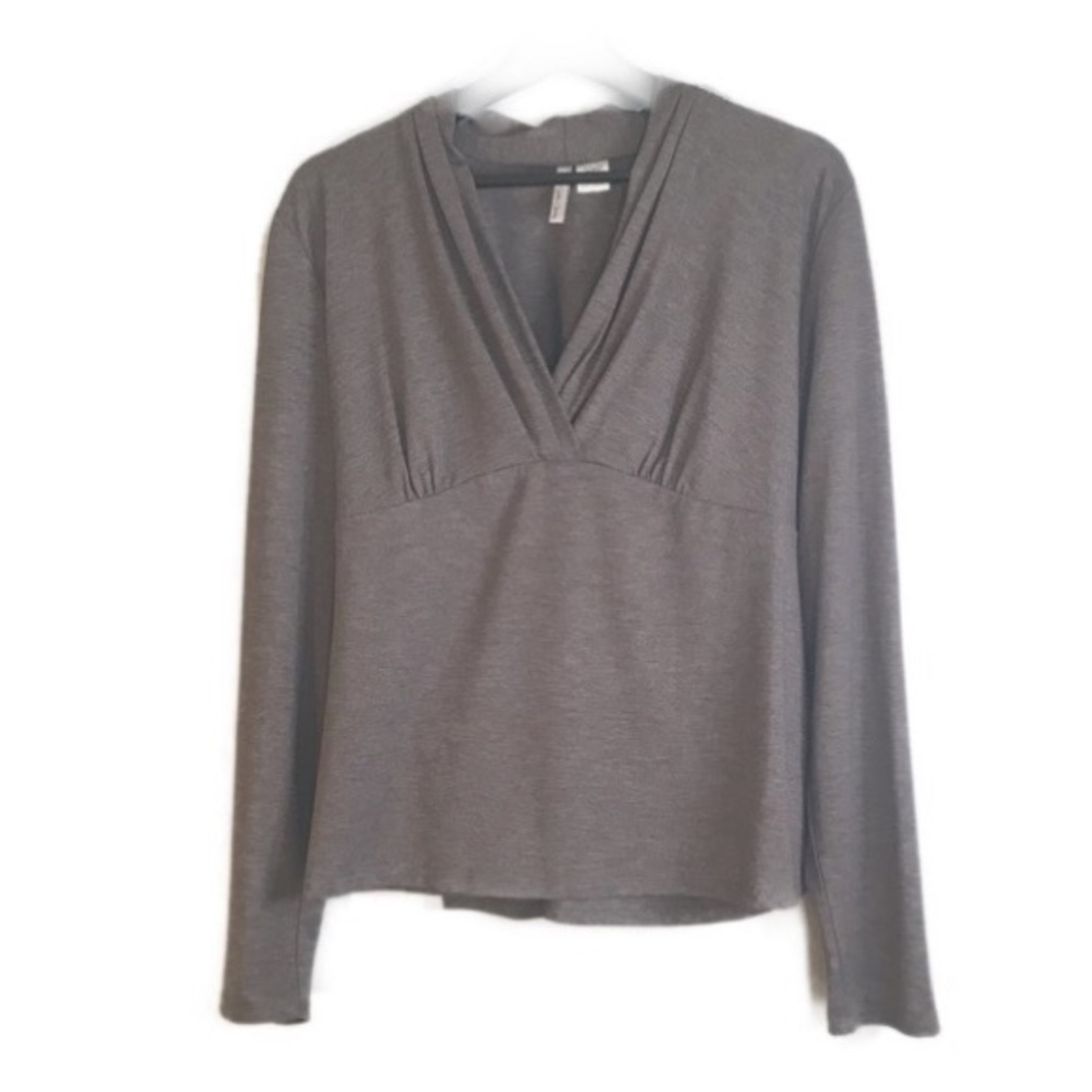 ❗️SALE❗️TSD Stella Carakasi Like New. Knit  Top
